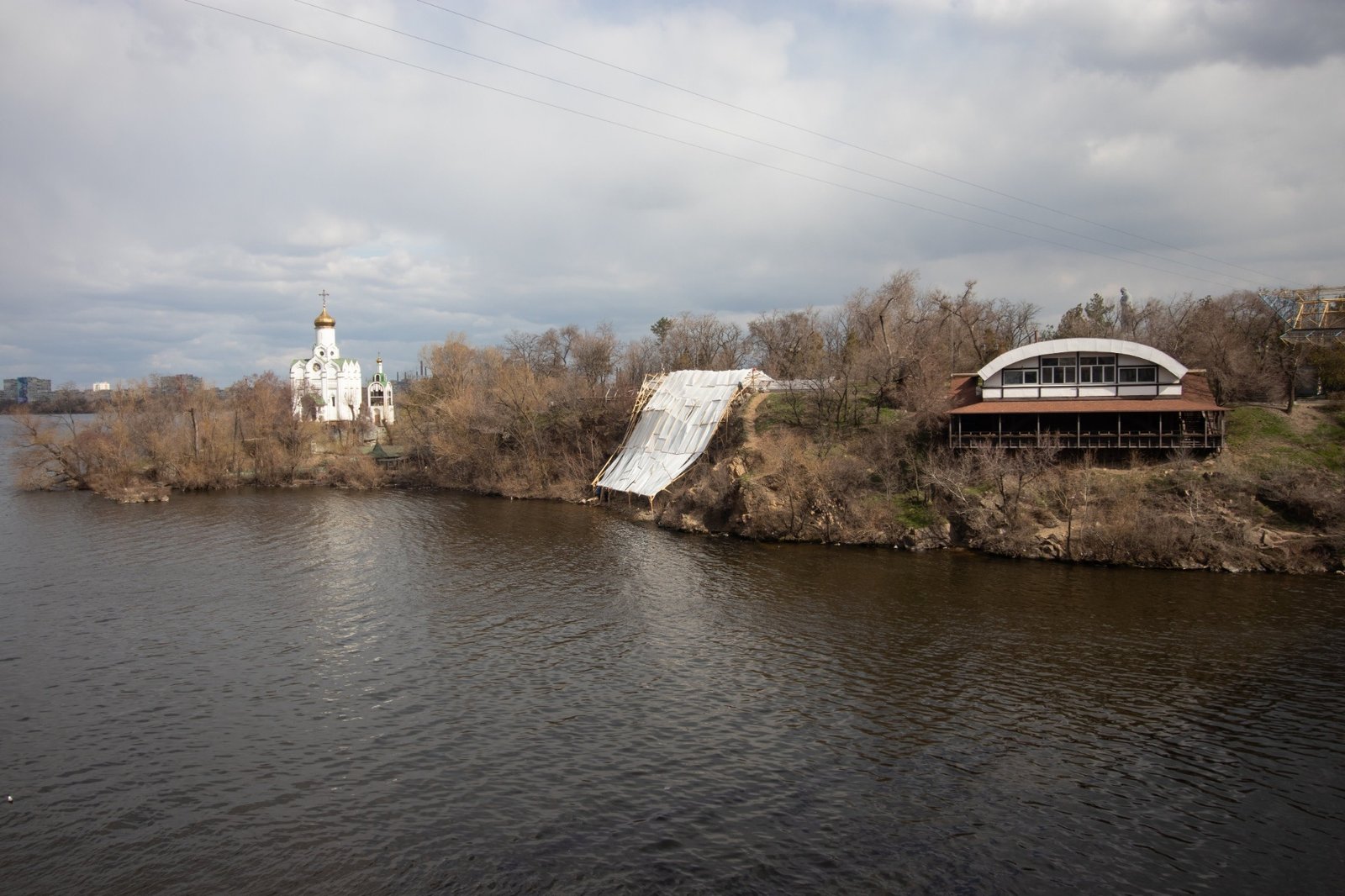Порог Ревущий Порог Ревущий