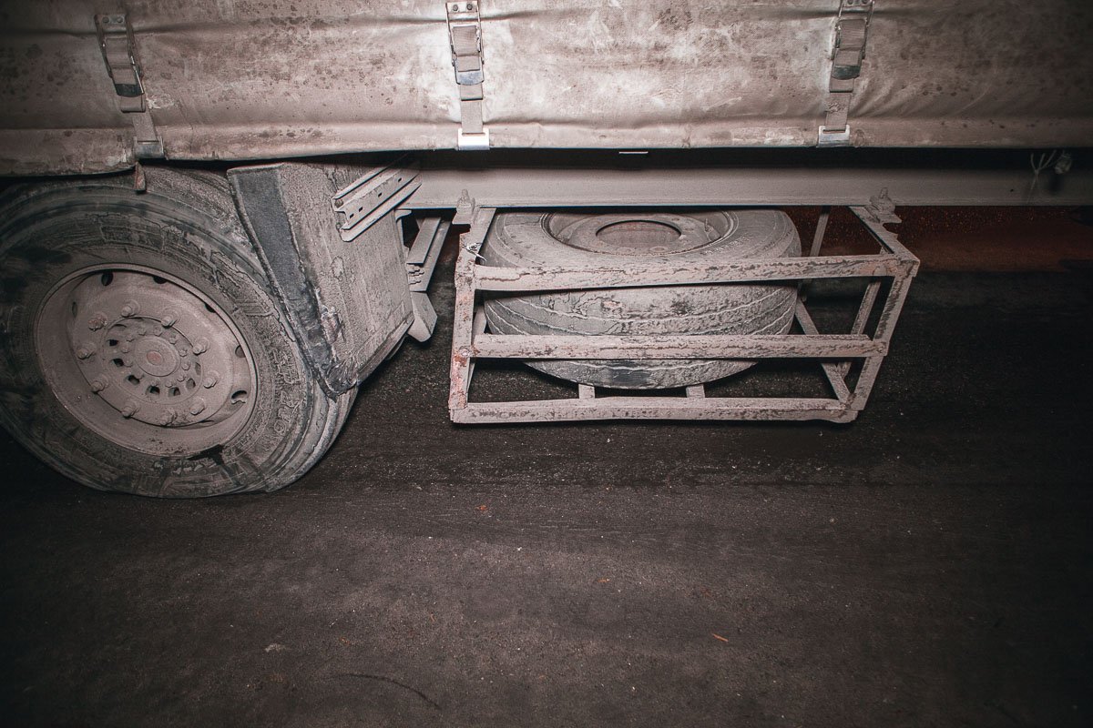 На месте работает сотрудники патрульной полиции и следователь На месте работает сотрудники патрульной полиции и следователь