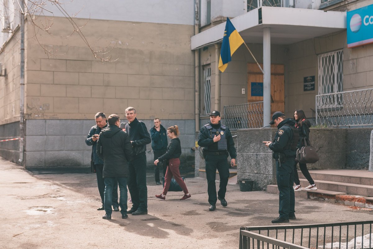 Все детали и обстоятельства произошедшего выясняются Все детали и обстоятельства произошедшего выясняются