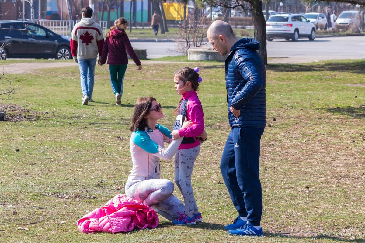 Бежали все Бежали все