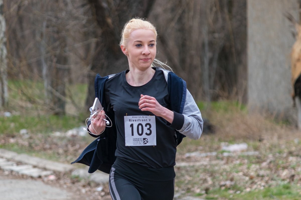 Под любимую музыку лучше всего бегается Под любимую музыку лучше всего бегается