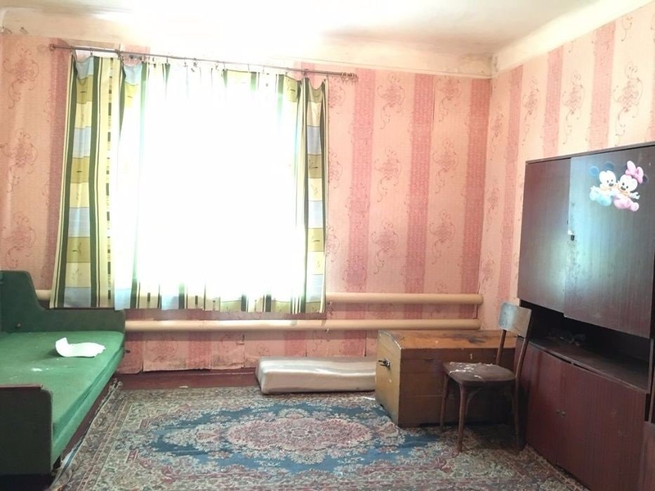 Просто комната