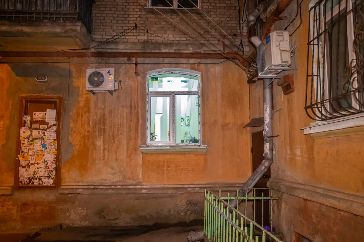 Срезали решетку