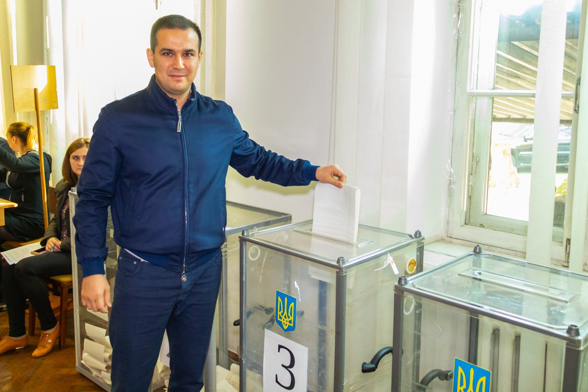 Камиль Примаков призвал жителей Днепра прийти на выборы Президента Украины 1