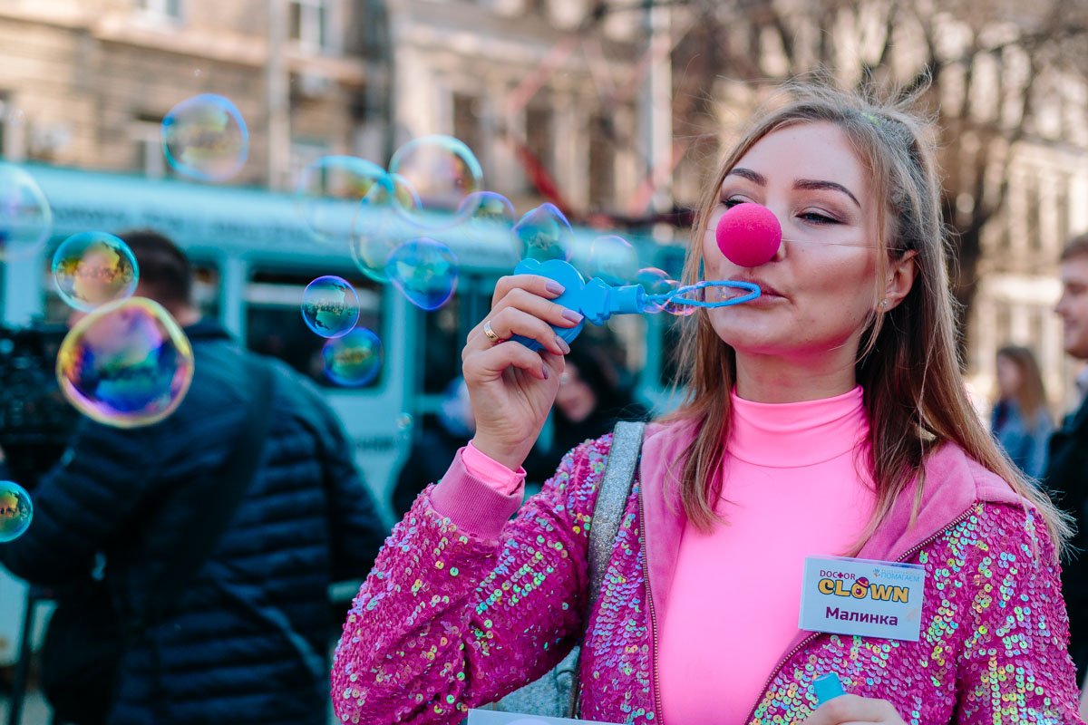 Мыльные пузыри всегда дарят радость Мыльные пузыри всегда дарят радость
