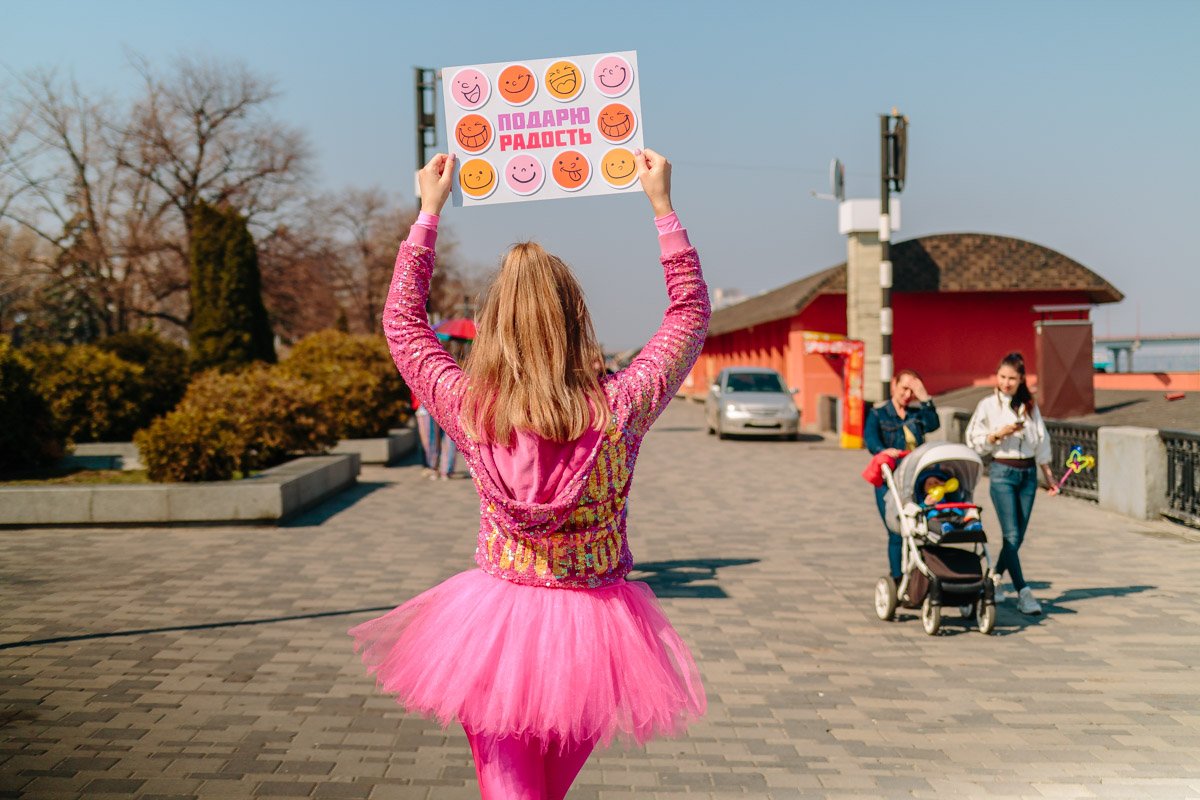 Такую девушку невозможно не заметить Такую девушку невозможно не заметить