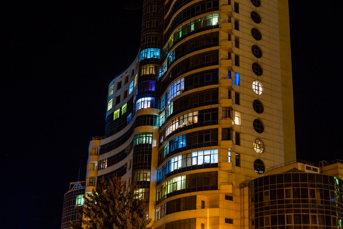 Тосковать в новостройке не получится Тосковать в новостройке не получится