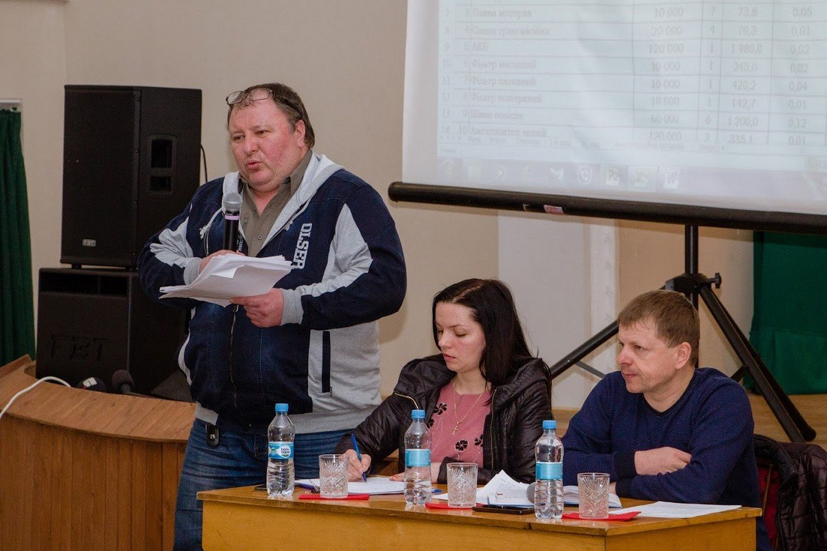 «Стоимость проезда зависит от двух факторов: расходная часть и количество пассажиров", - Михаил Клокун «Стоимость проезда зависит от двух факторов: расходная часть и количество пассажиров", - Михаил Клокун