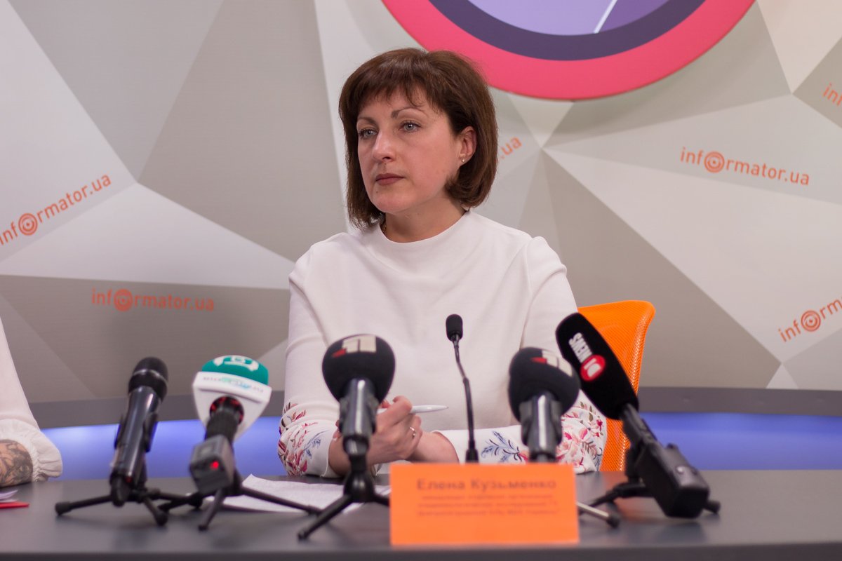 Елена Кузьменко - заведующая отделения организации эпидемиологических исследований