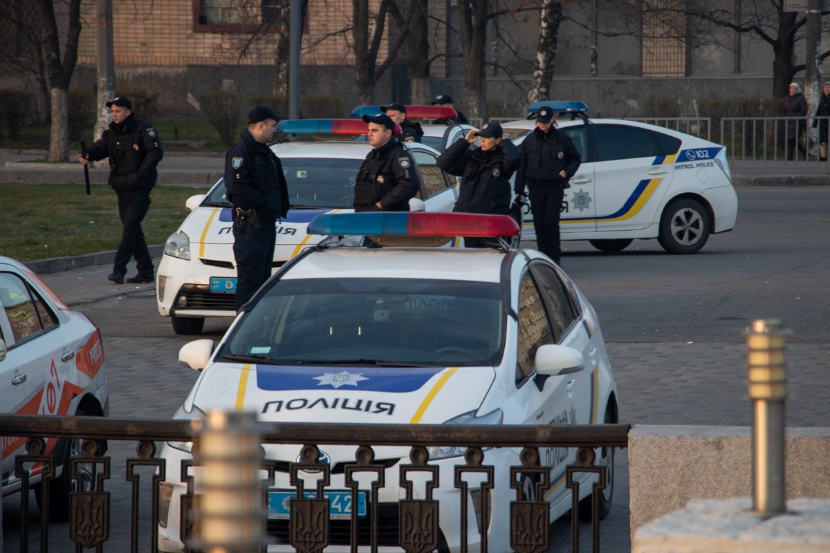 Полицейским удалось оперативно задержать мужчин, подозреваемых в убийстве