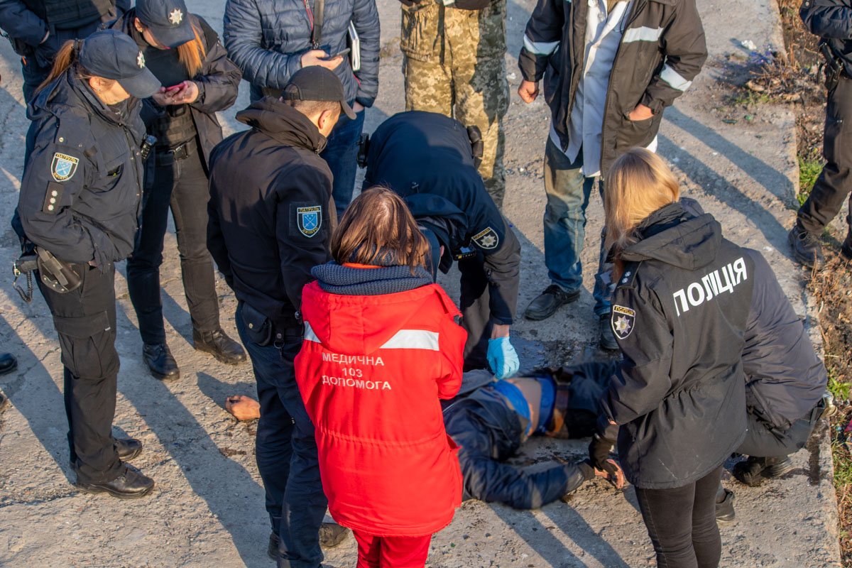 Визуально умершему было около 35-лет