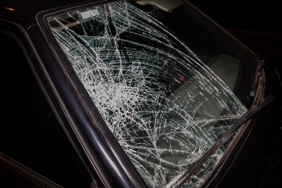 Женщина, находившаяся за рулем ВАЗ, утверждала, что ехала на зеленый сигнал светофора