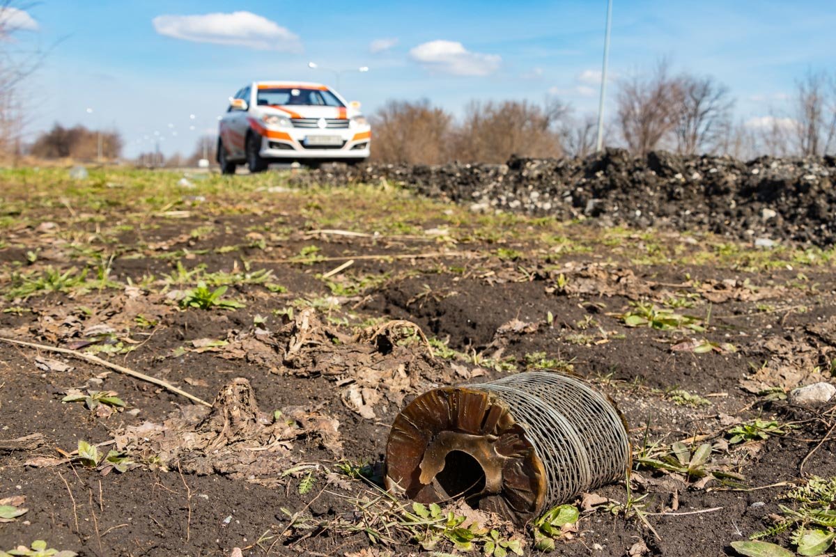 Оказалось, что многие не знают, что мусор нужно выбрасывать в урну Оказалось, что многие не знают, что мусор нужно выбрасывать в урну