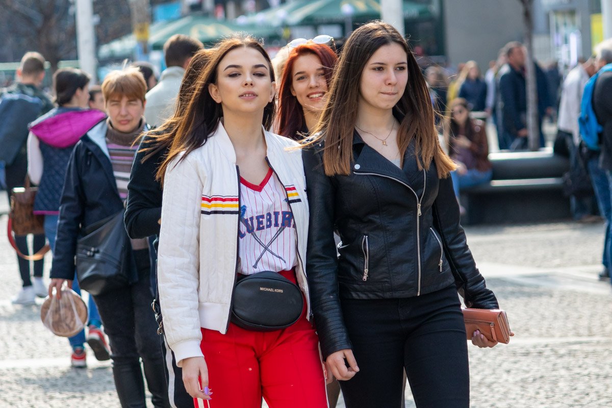 Доминируй, унижай