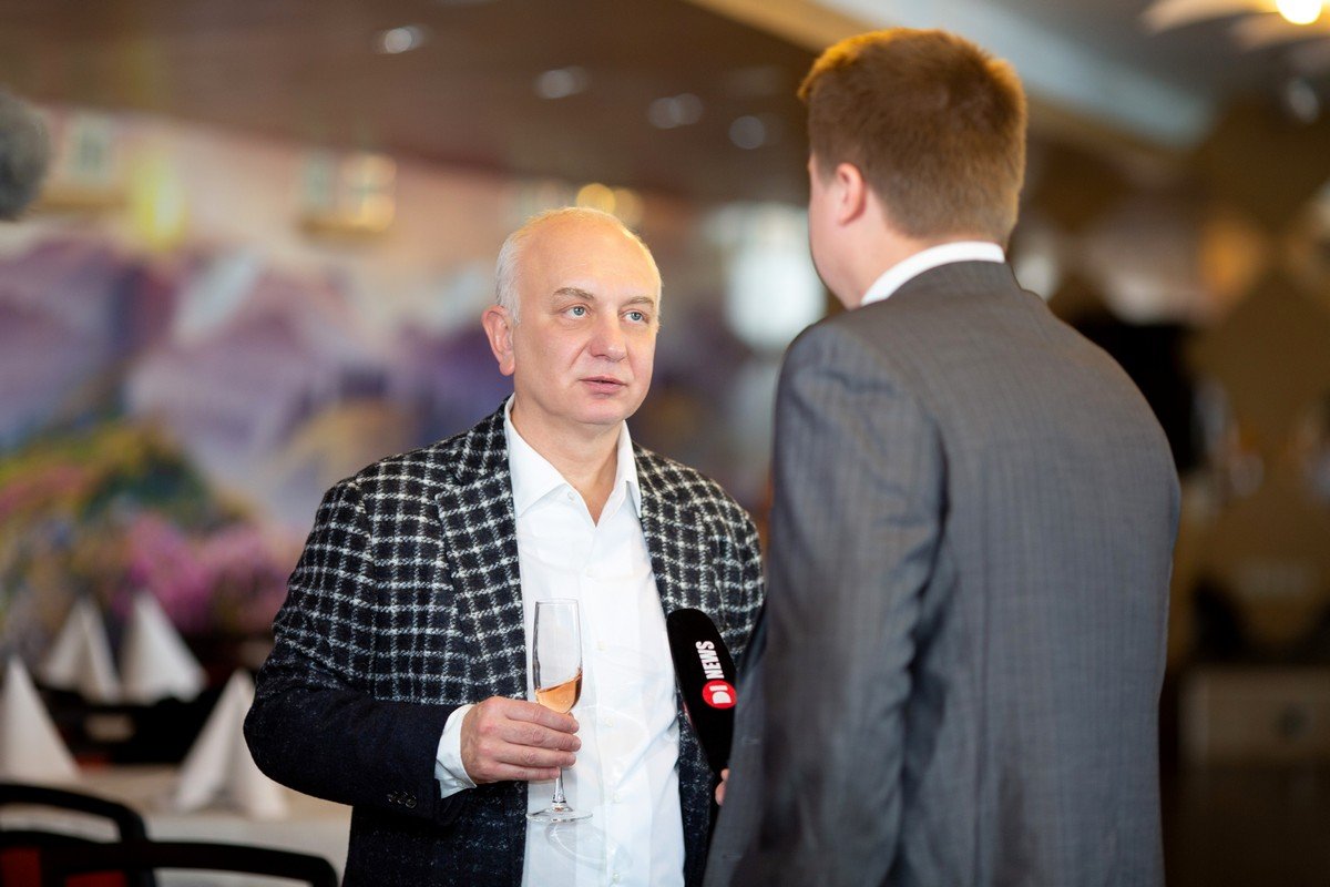 Праздник жизни: в Днепре десятый год отмечают День Белых Орхидей 1