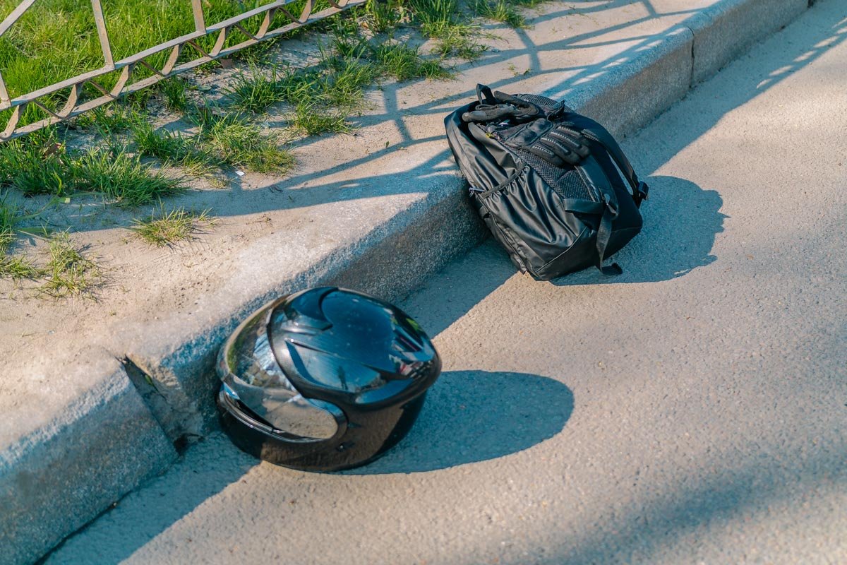 В инциденте пострадал мотоциклист