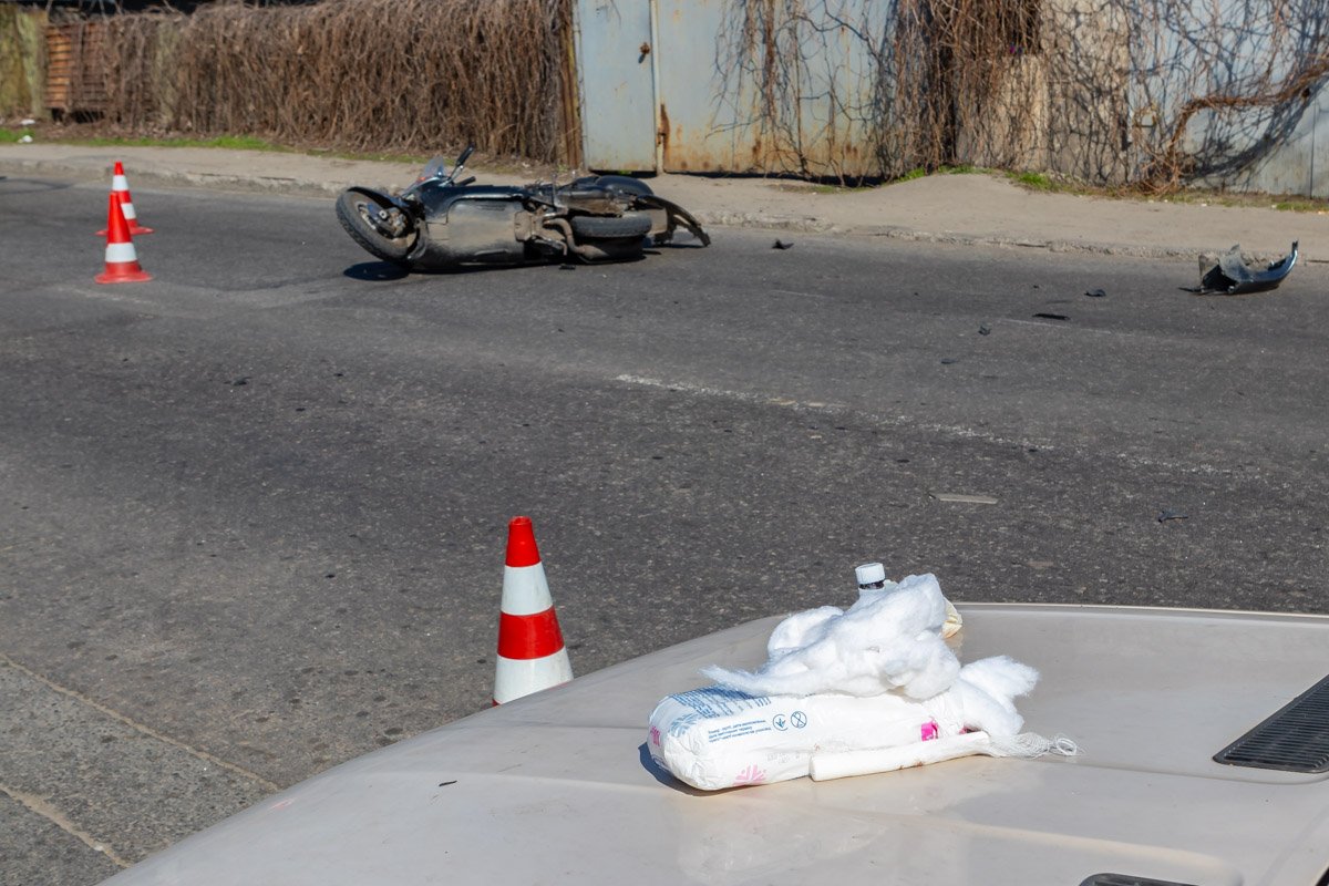 Пострадавшего забрала скорая Пострадавшего забрала скорая