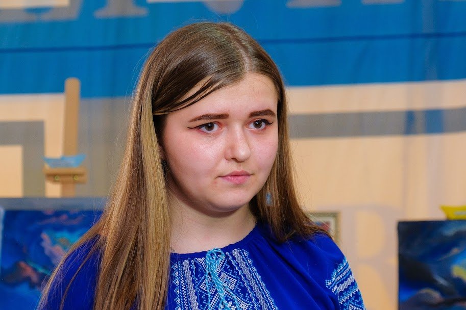 Студентка педагогического колледжа Александра Степаненко Студентка педагогического колледжа Александра Степаненко