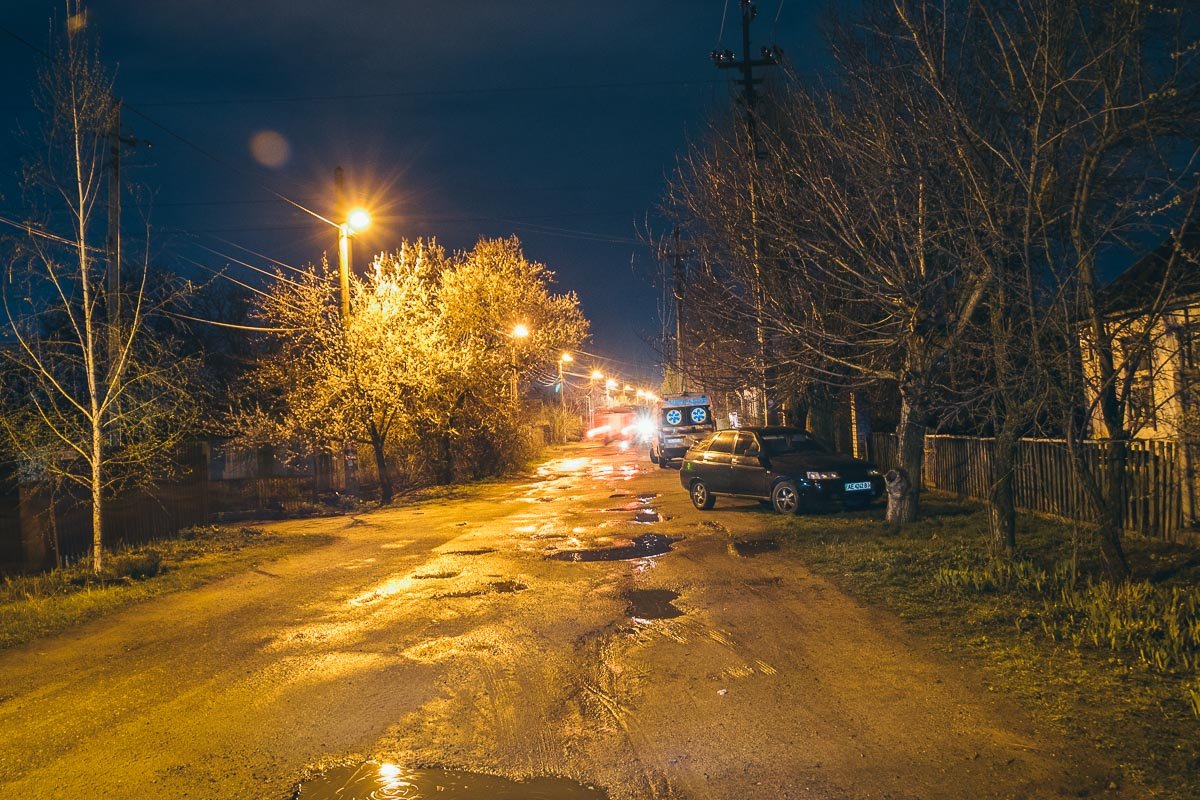 На пожаре погибли 2 курицы На пожаре погибли 2 курицы