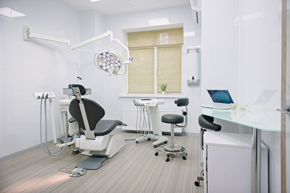 Центр Дентальной Имплантации Н+: куда стоит идти за здоровой улыбкой в Днепре 3