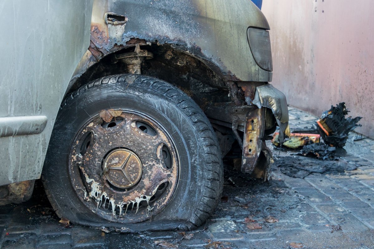 Автомобиль сильно поврежден