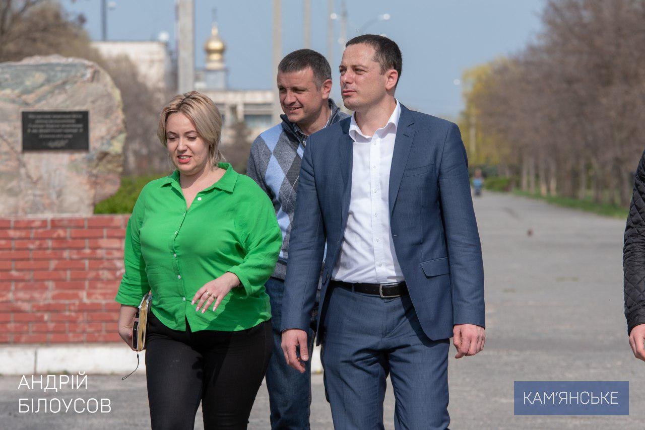 Мэр Каменского проверил, как город приводят в порядок 1
