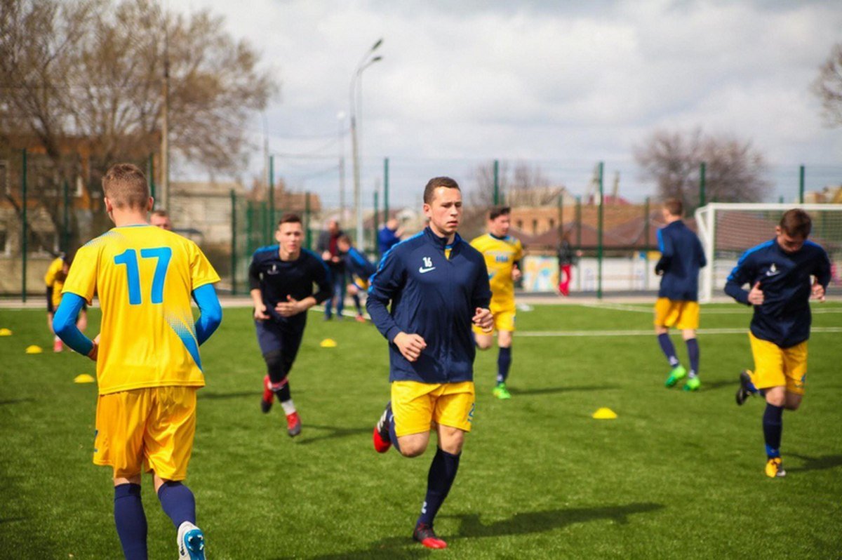 На стадионе уже провели первый матч