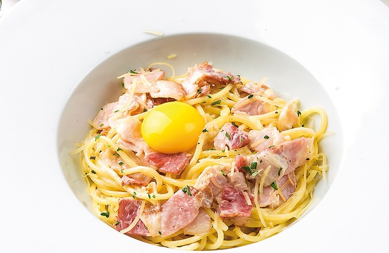 Полезные и вкусные рецепты: как приготовить пасту Карбонара 1