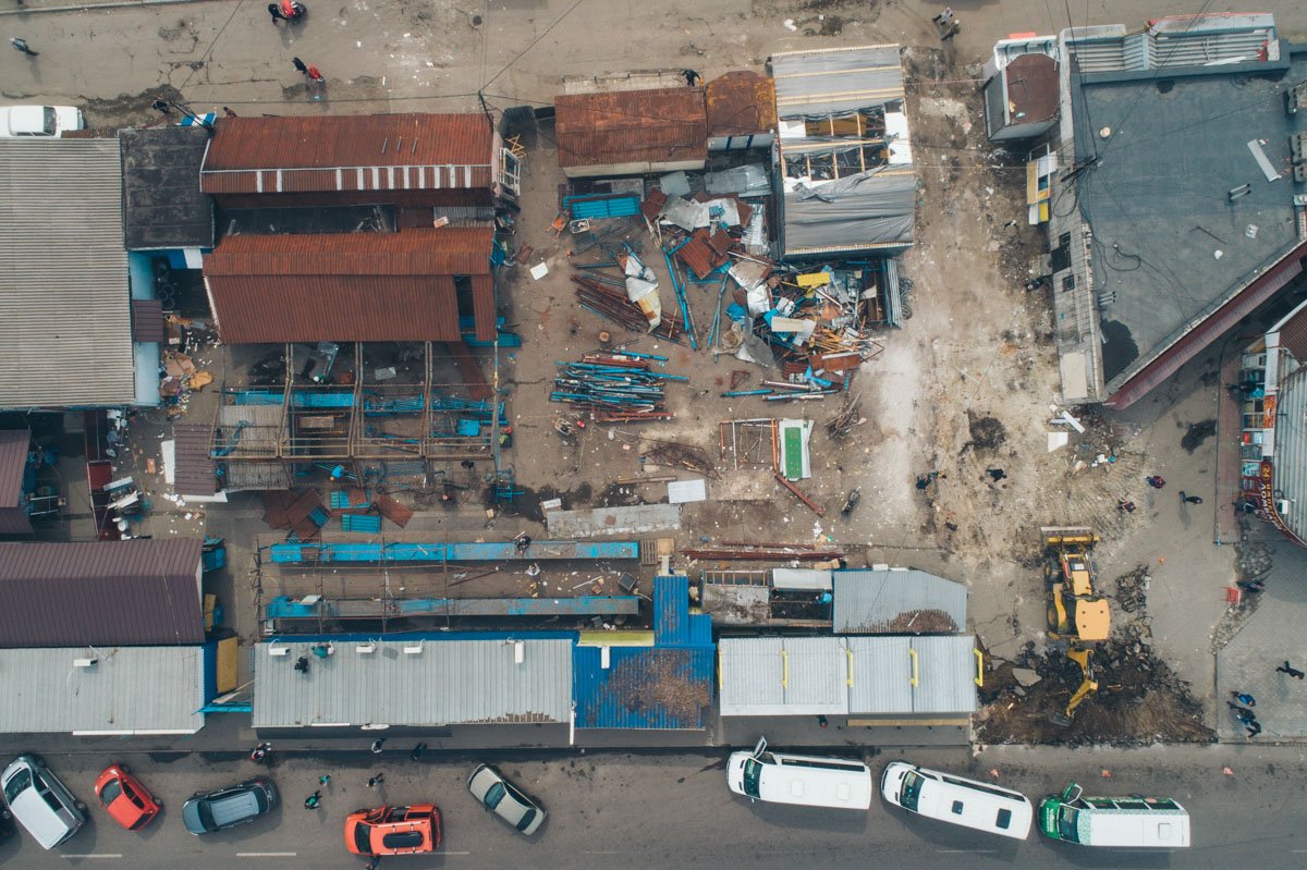 Демонтаж в полном разгаре