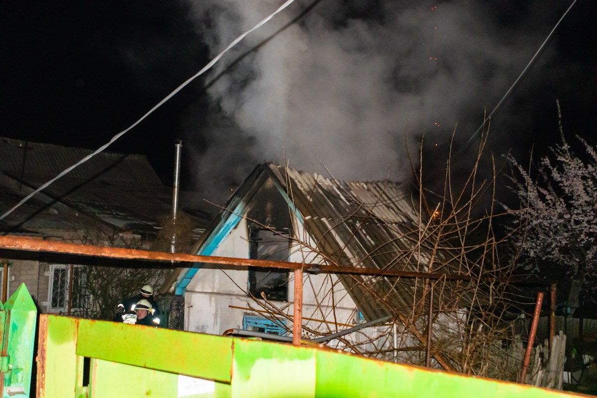 Загорелся сарай Загорелся сарай