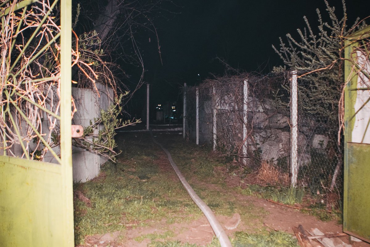 На месте работали спасатели 18-й пожарно-спасательной бригады