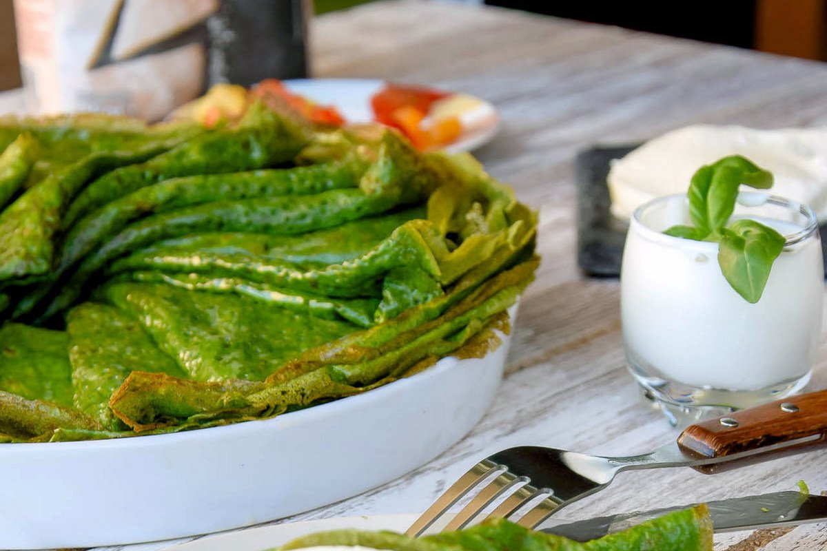 Полезные и вкусные рецепты: как приготовить блины со шпинатом 1