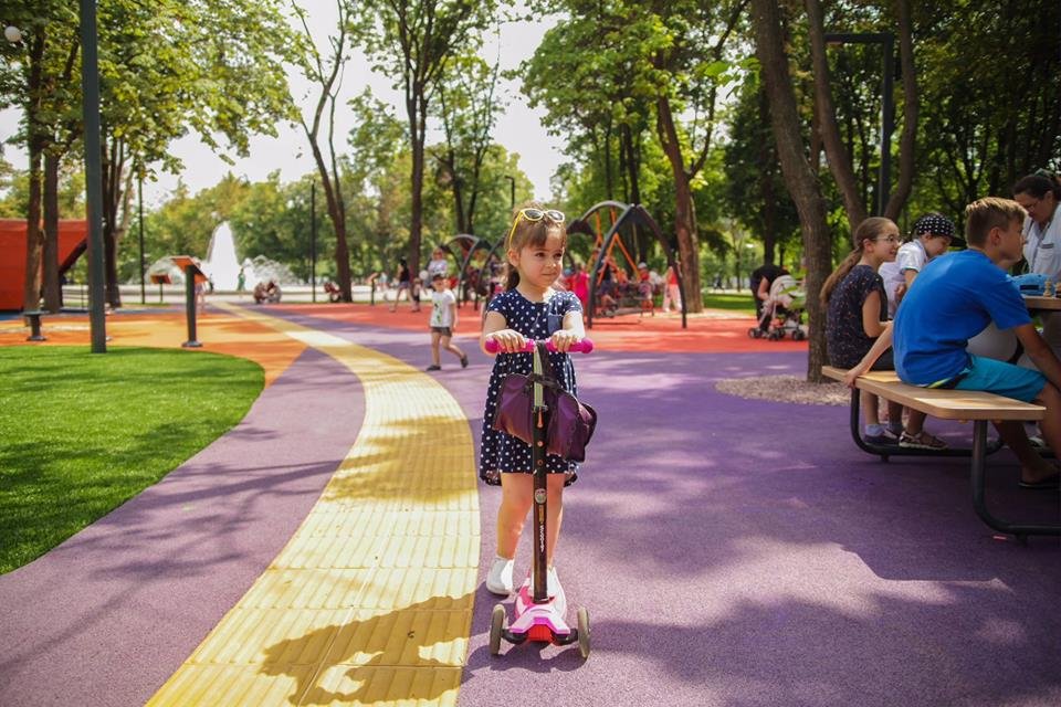 Место для отдыха сотен детей Место для отдыха сотен детей