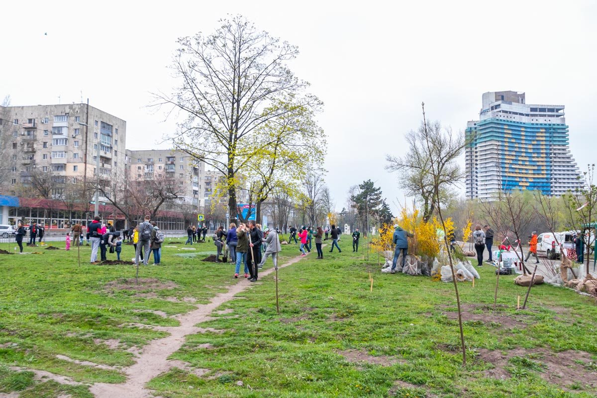 На Сичеславской Набережной неравнодушные жители организовали эко-акцию На Сичеславской Набережной неравнодушные жители организовали эко-акцию