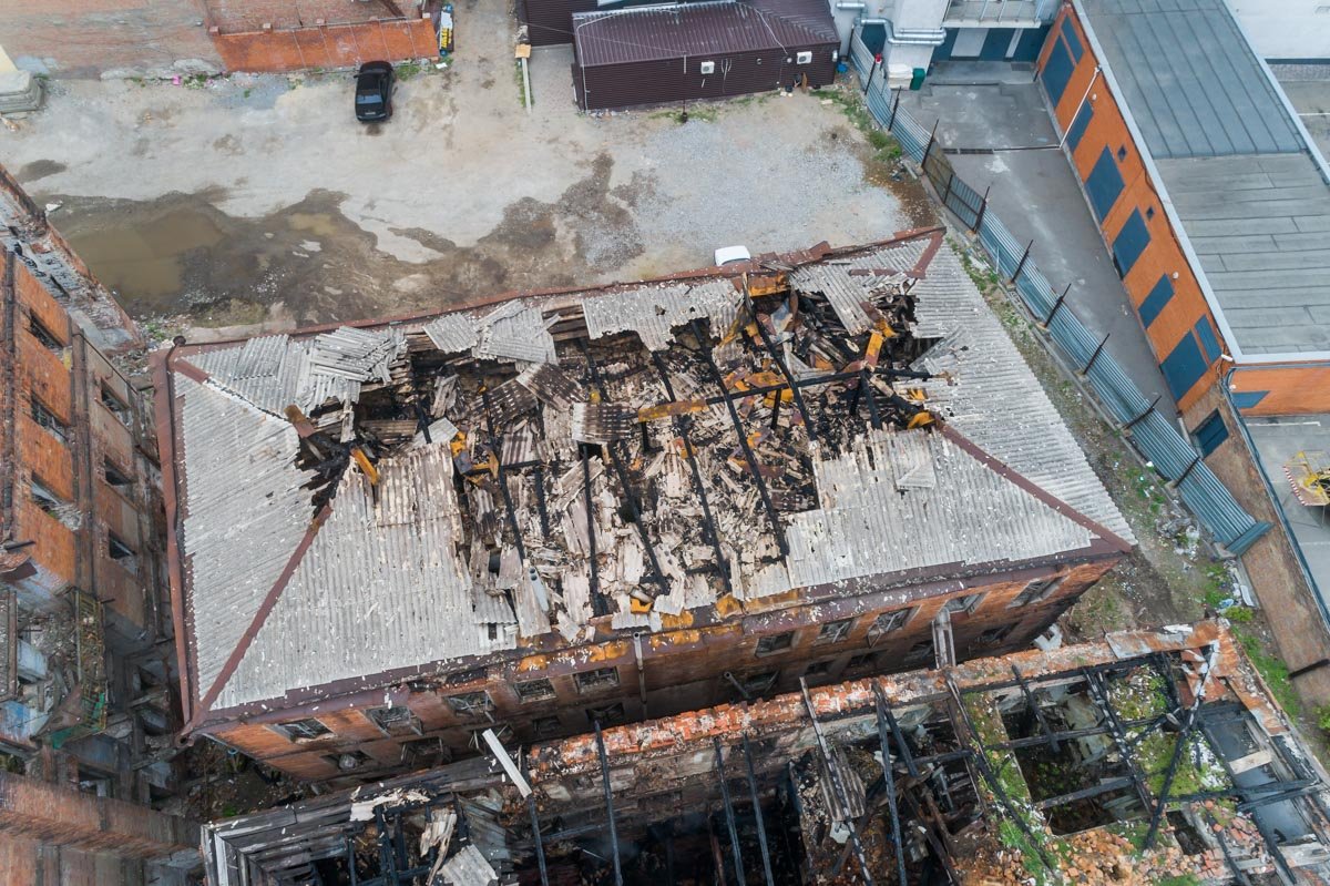 Огромная куча хлама в самом центре Днепра