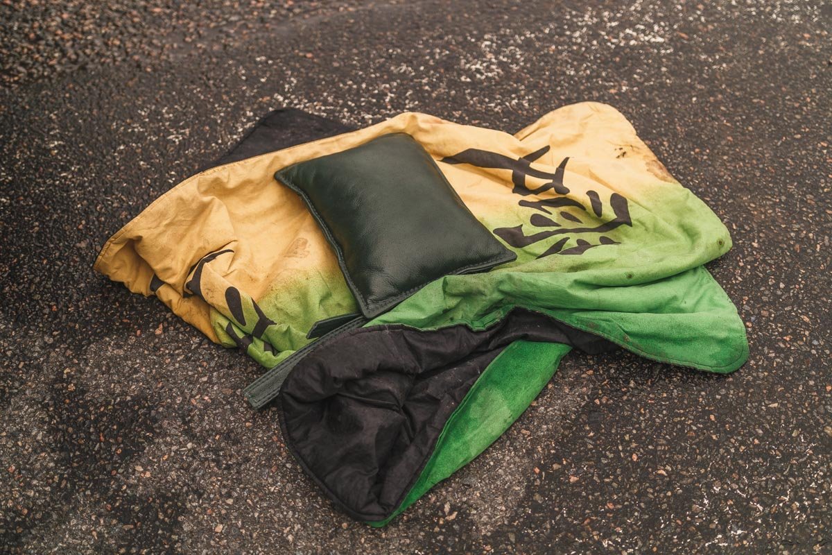 Скутериста госпитализировали в больницу Мечникова