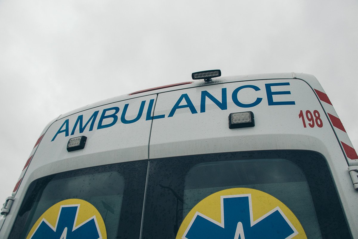 Пострадавшую осмотрели медики Пострадавшую осмотрели медики