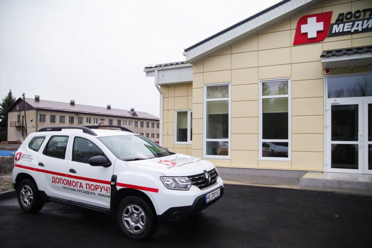 Здания построили очень быстро Здания построили очень быстро