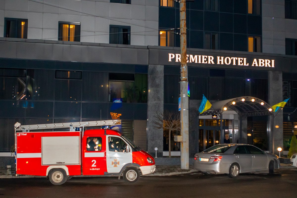 В 22:00 пришло такое же сообщение и об отеле Abri В 22:00 пришло такое же сообщение и об отеле Abri