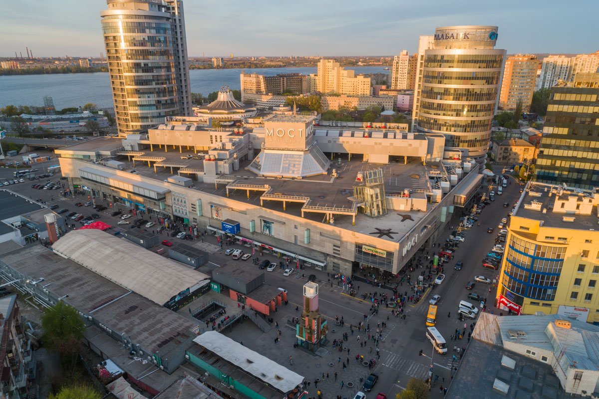 Работают правоохранители