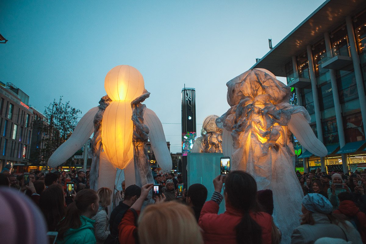 Традиционно организаторы фестиваля предлагают жителям Днепра окунуться в мир французского искусства