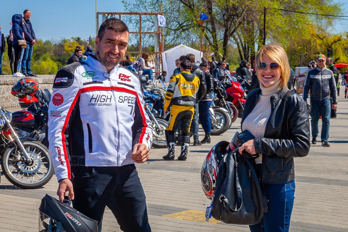 Здесь можно было встретить байкера любого возраста Здесь можно было встретить байкера любого возраста