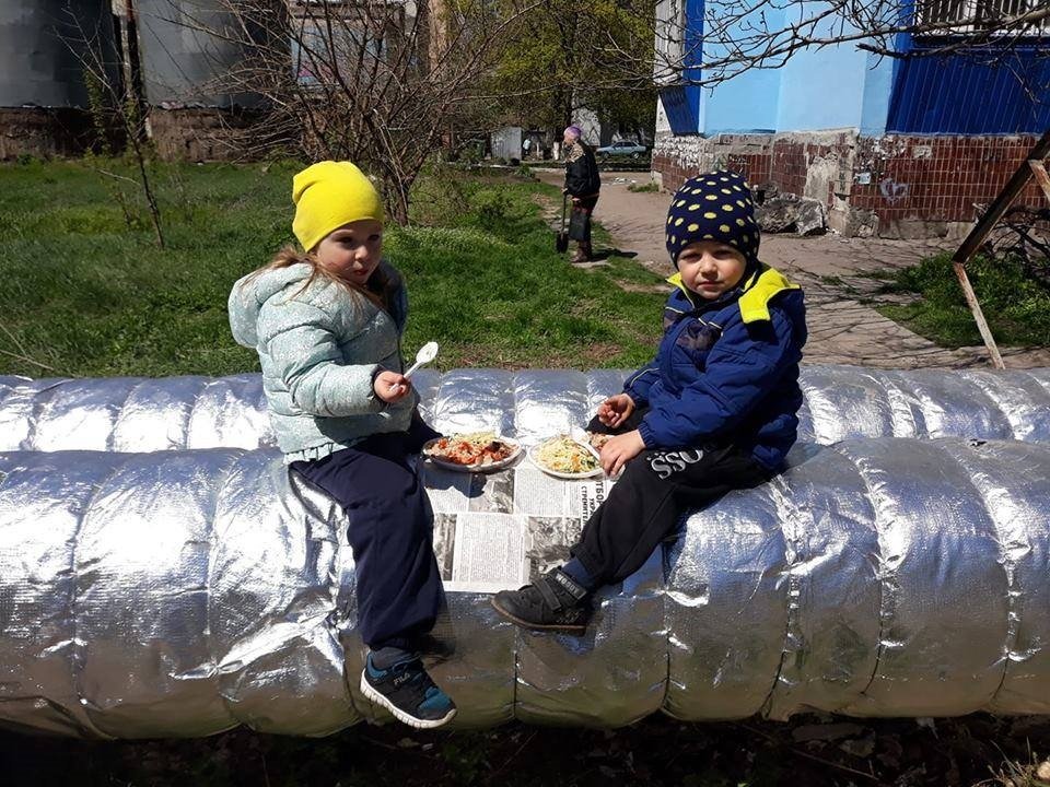 В Днепре высадили первый Кленовый сад 8