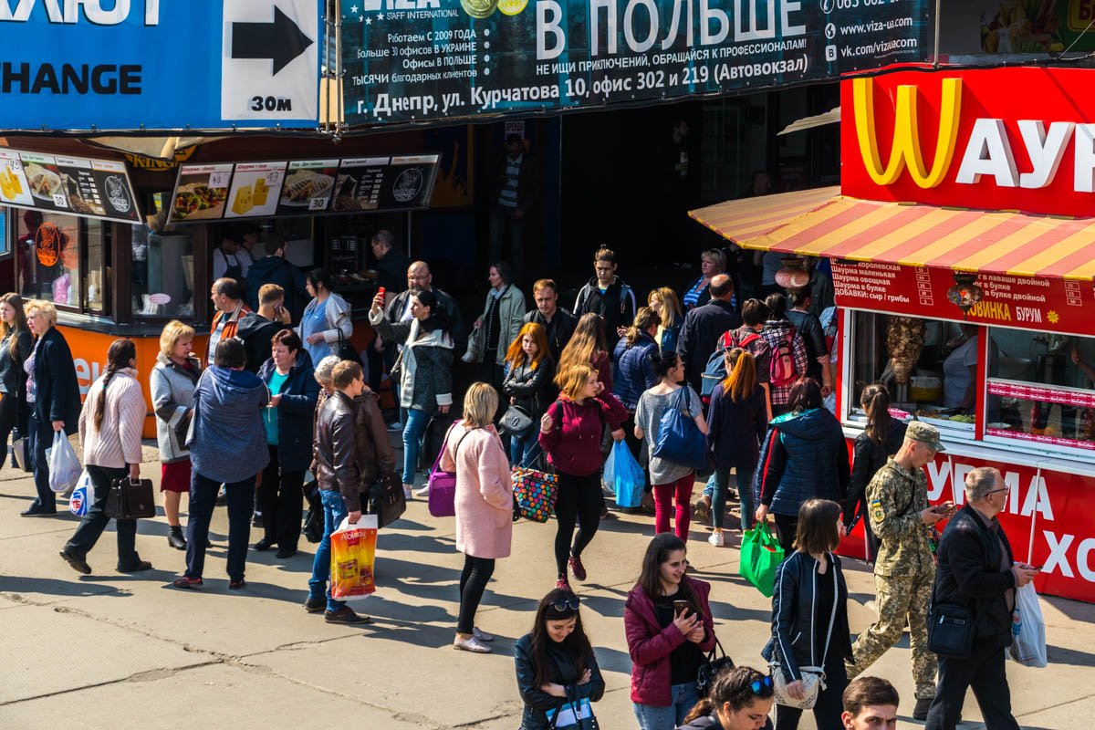 На автовокзале особо не спешат