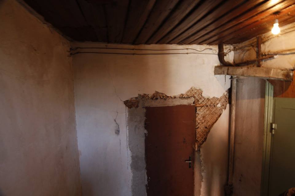 Дом не выдерживает Дом не выдерживает