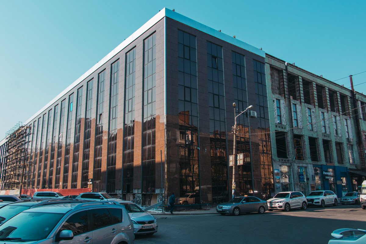 Попрощайтесь с коричневым Попрощайтесь с коричневым