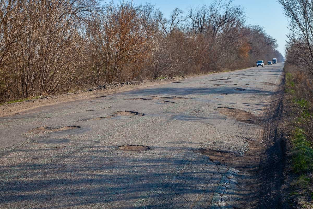Кажется, что здесь прошел метеоритный дождь 