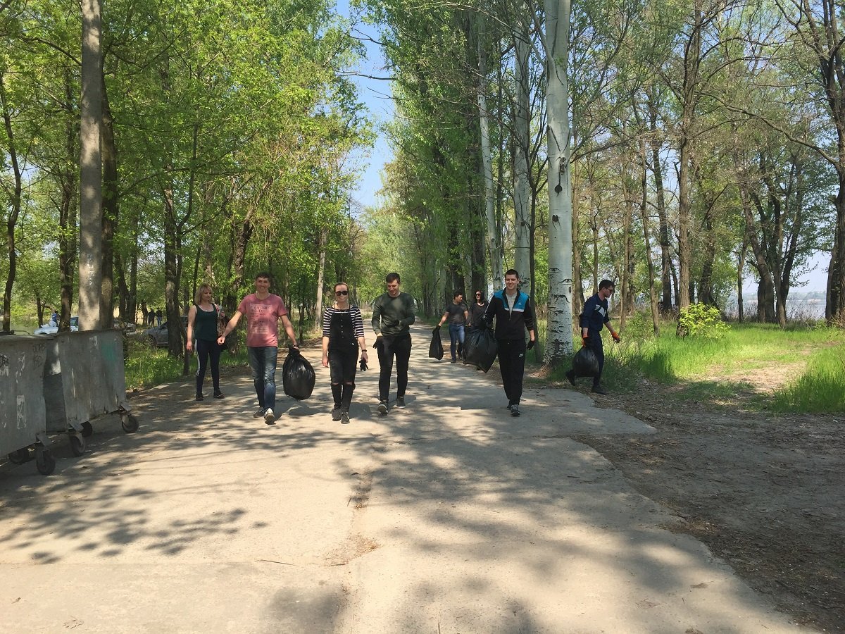 Компании Tiger Steel, Ecolamp и Dragon Steel провели #trashtag в Днепре 6