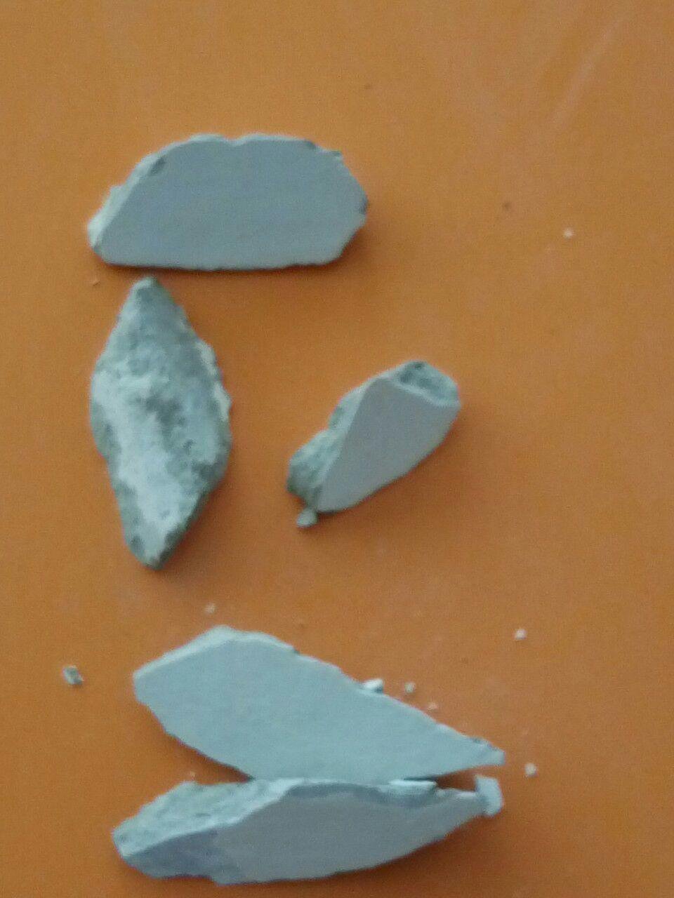 Штукатурка упала на перемене