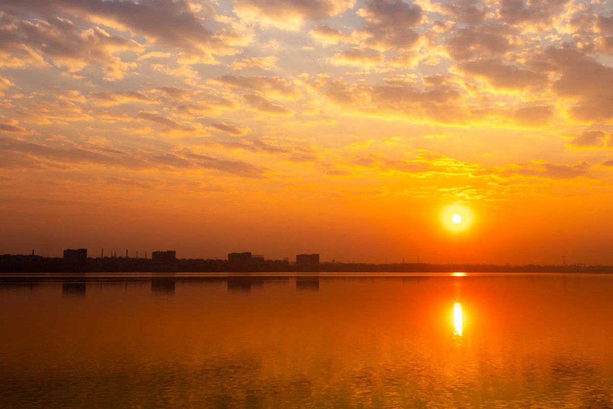 Волшебный рассвет в волшебном городе Волшебный рассвет в волшебном городе